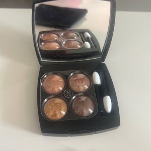 Beautiful Chanel eye shadow